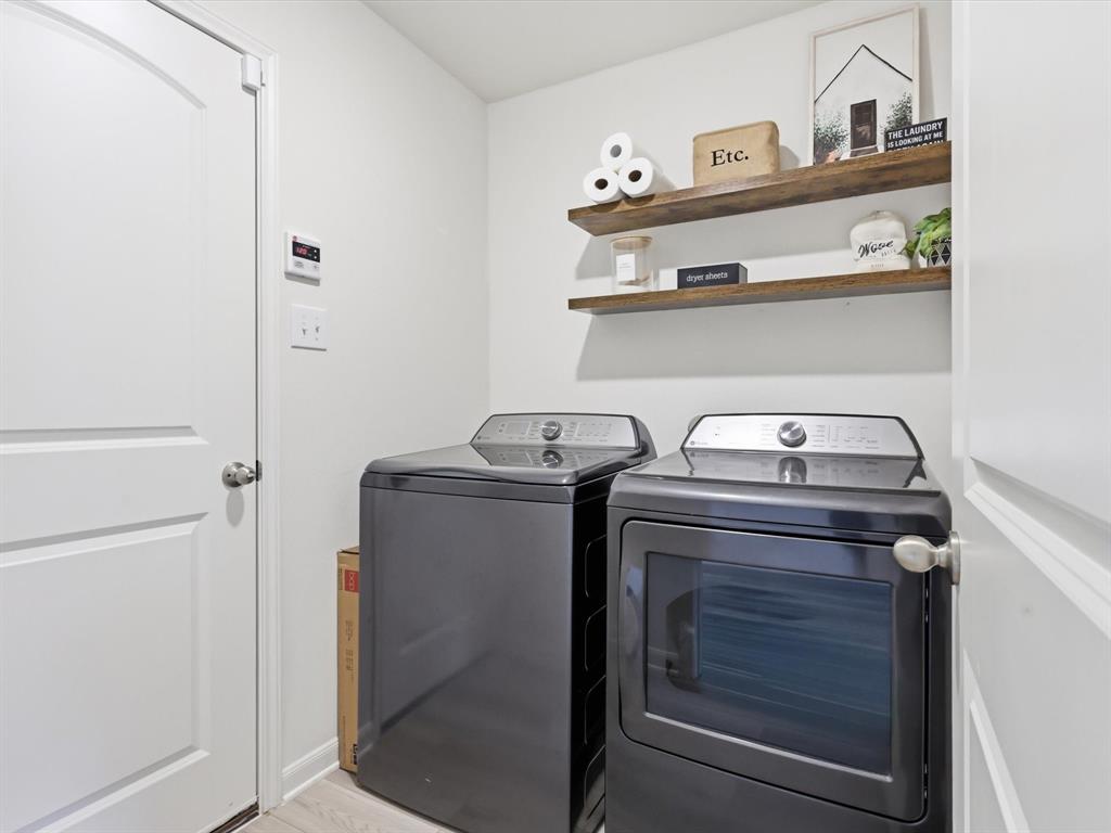 Vista West II - Residential