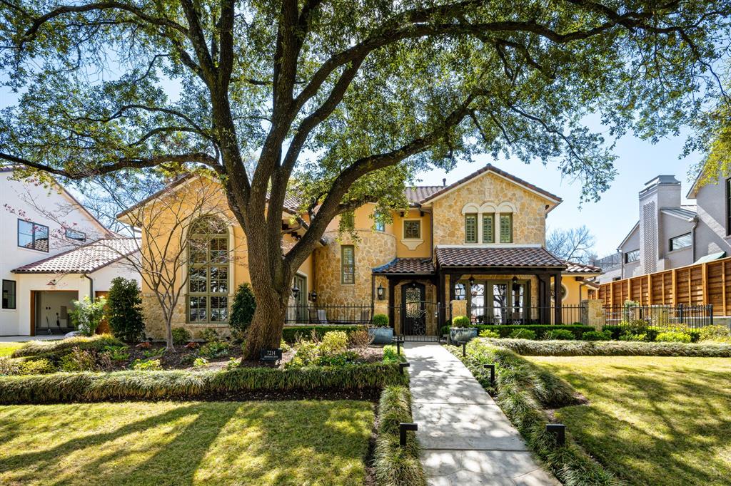 Maple Wood - Residential