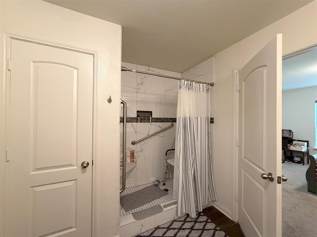 Shady Oaks Estates - Residential
