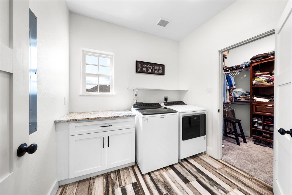 Snooks Corner - Residential