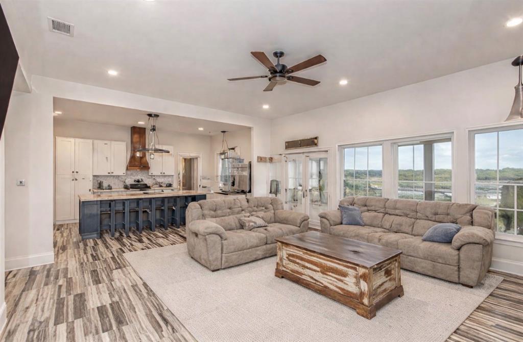 Snooks Corner - Residential