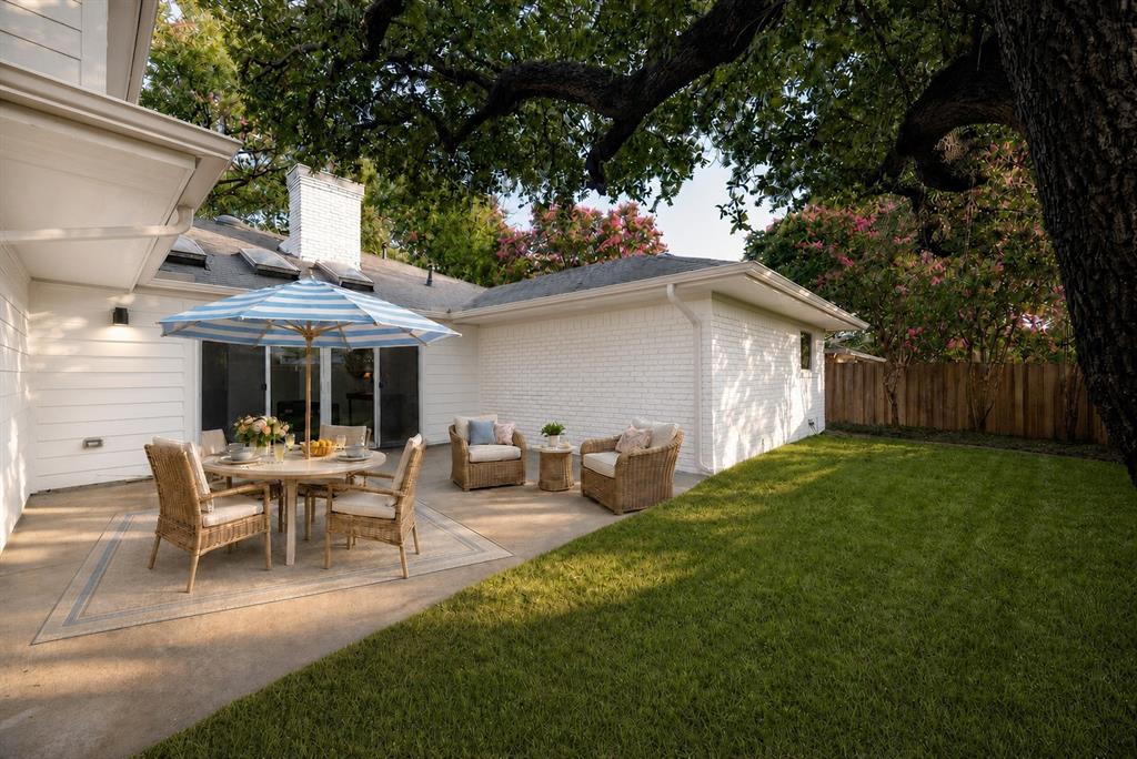 Lovers Lane East - Residential