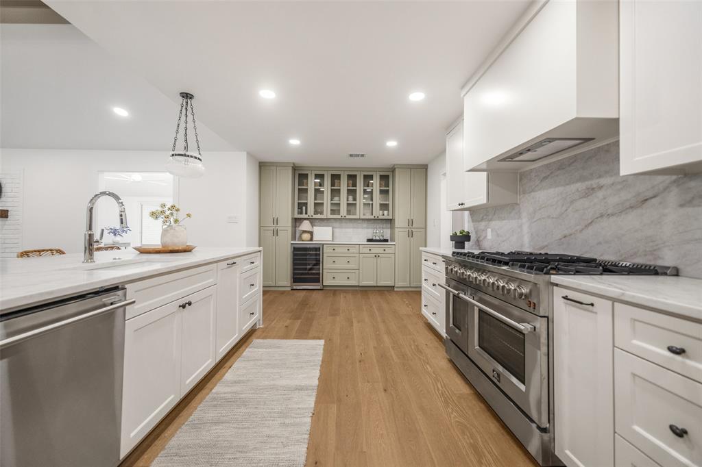 Lovers Lane East - Residential