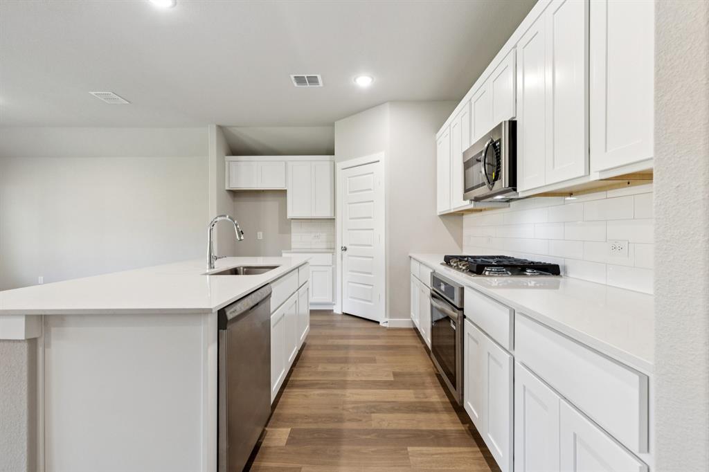 Elevon - Residential