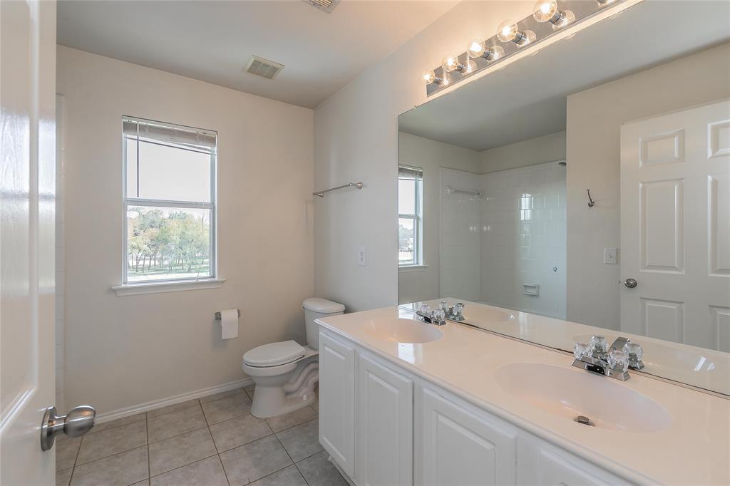 Village Of Oak Park - Residential Lease