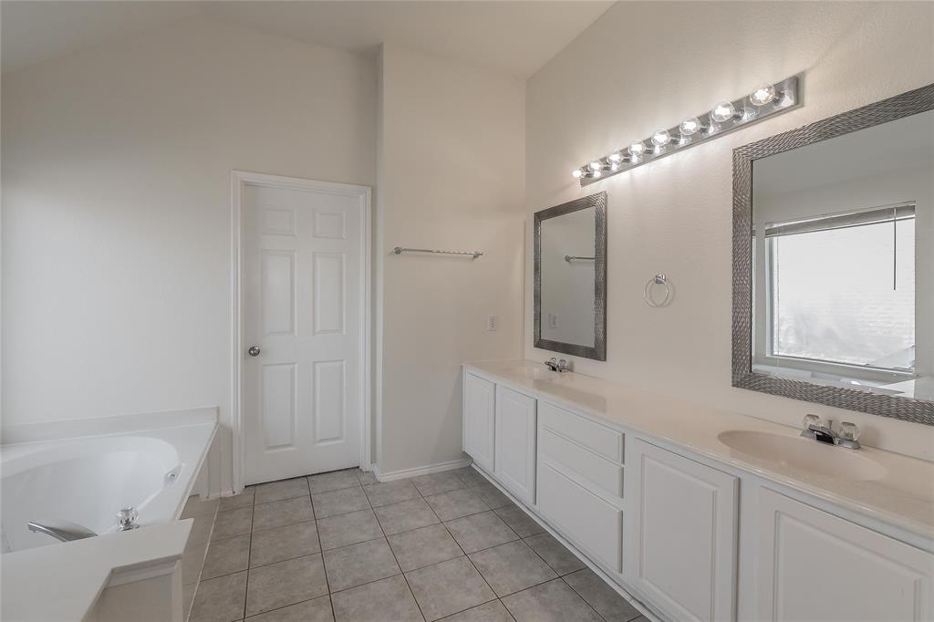 Village Of Oak Park - Residential Lease