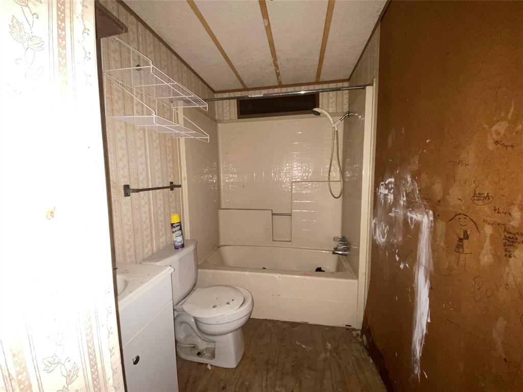T J Shaw Surv Abs #759 - Residential