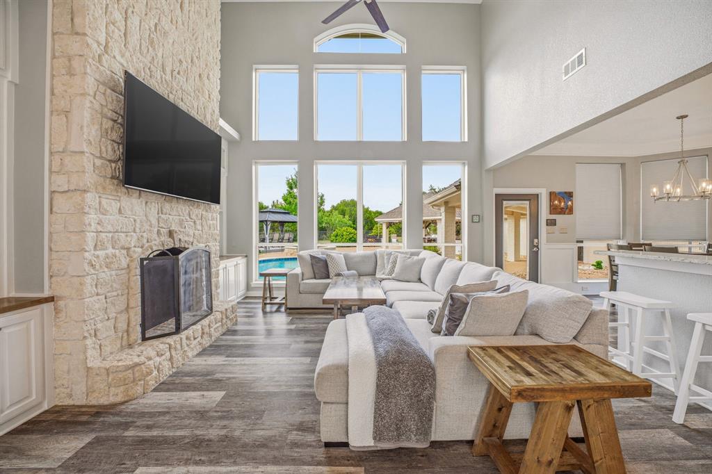 The Oaks At Fall Creek Country Estates Ph Three - Residential
