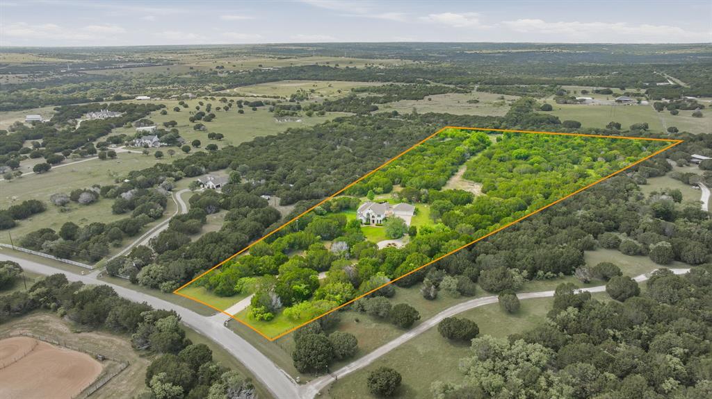 The Oaks At Fall Creek Country Estates Ph Three - Residential