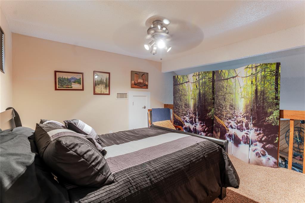 Sportsmans World - Residential