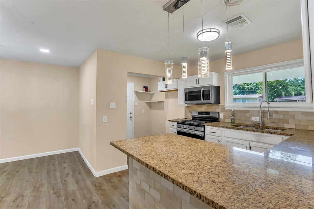 HILLCREST PARK - Residential