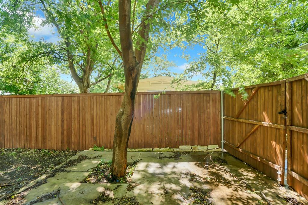 HILLCREST PARK - Residential