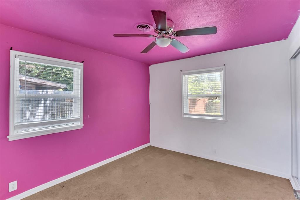 HILLCREST PARK - Residential