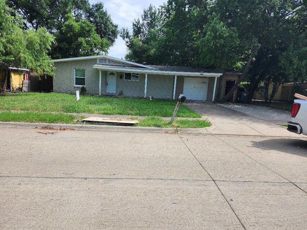 VERY NICE AND SPACIOUS HOME!  OPEN FLOOR PLAN!! BIG BACK PORCH 20X17 FOR GOOD ENJOYABLE TIMES!! CLOSE TO MAYOR ENTERTAIMENT PLACES!! MUST SEE IT!! NO APPLIANCES INCLUDED. note: enclosed garage can be converted back easy, door and motor there and actually open and close from inside.