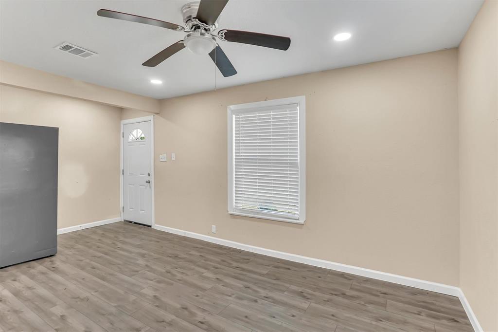 HILLCREST PARK - Residential