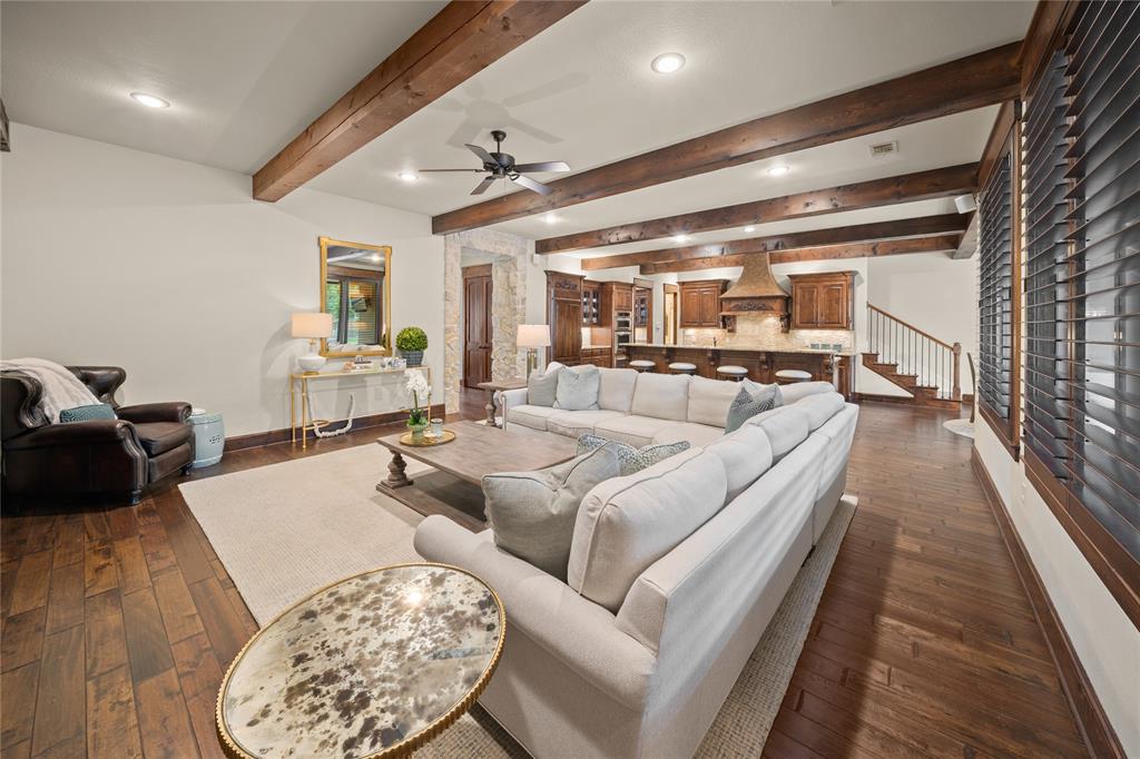Waters Edge Oak Hollow - Residential