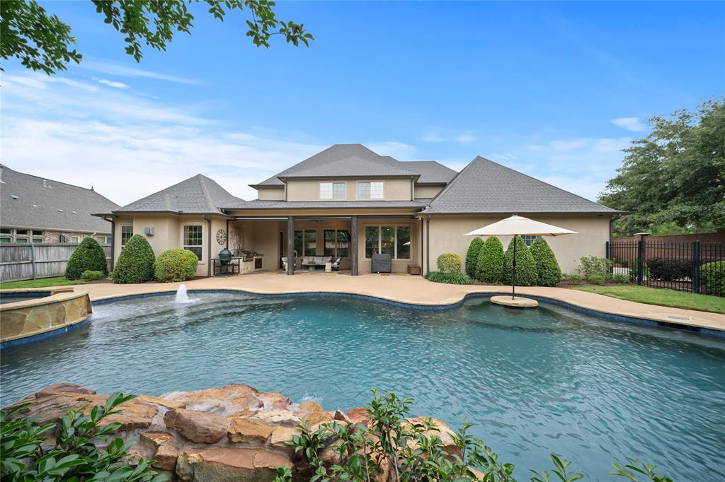 Waters Edge Oak Hollow - Residential