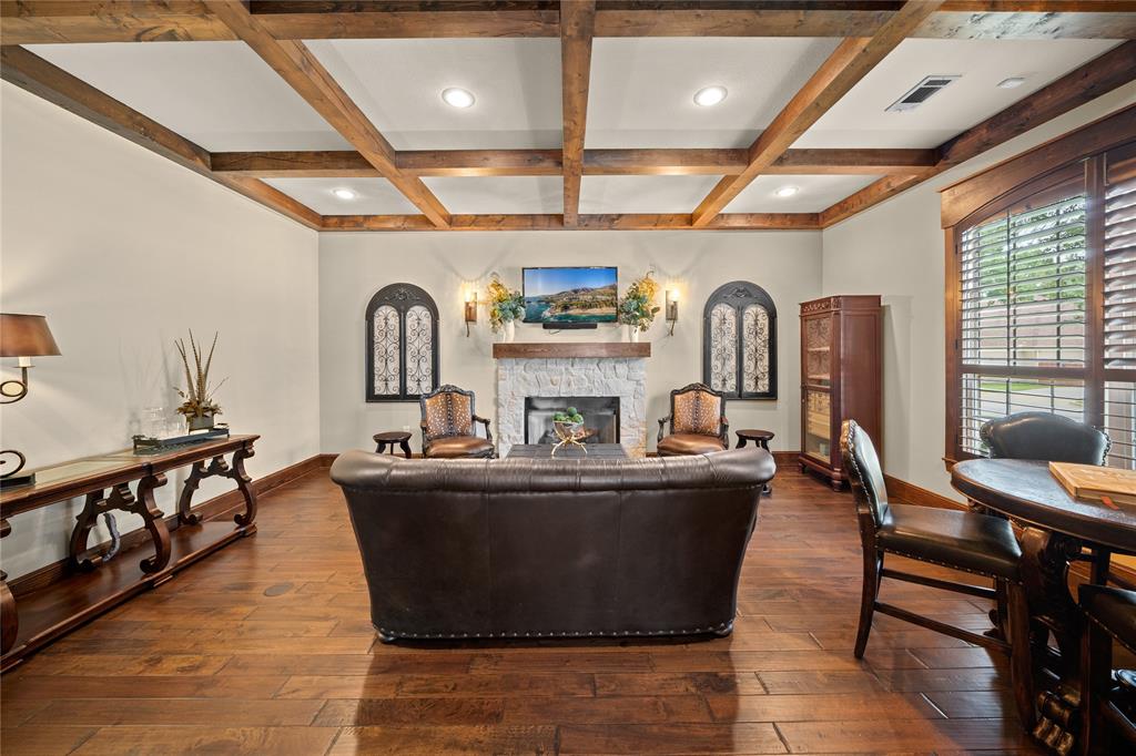 Waters Edge Oak Hollow - Residential