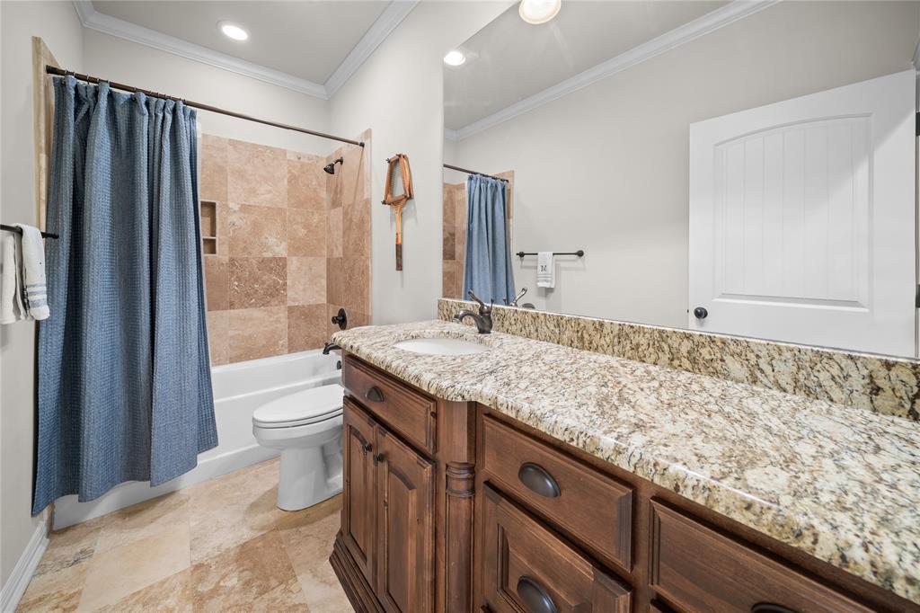 Waters Edge Oak Hollow - Residential