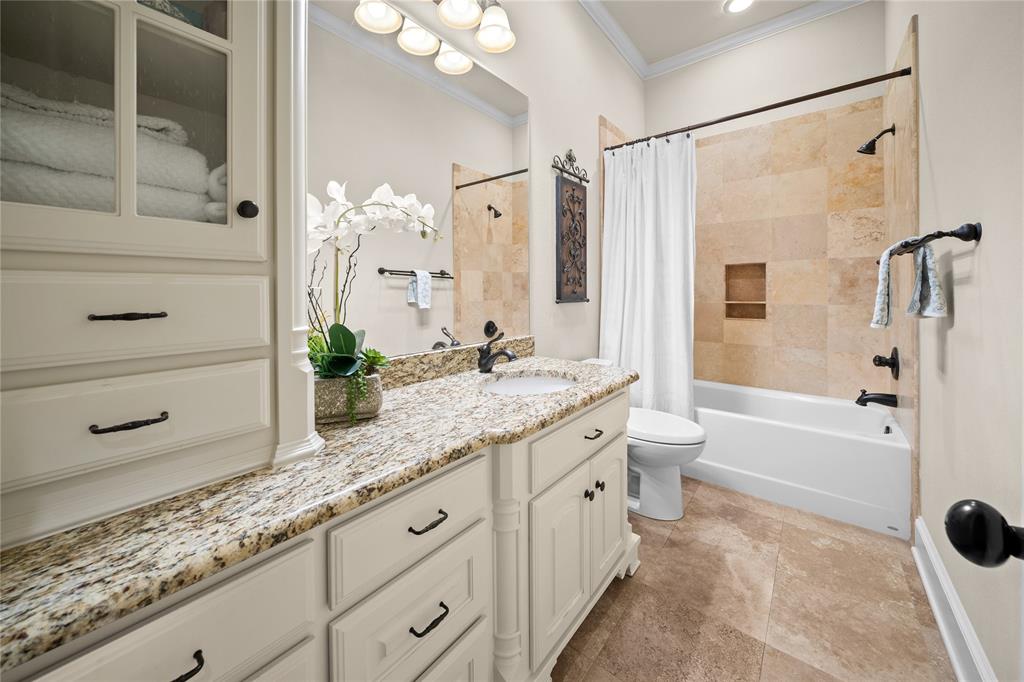 Waters Edge Oak Hollow - Residential