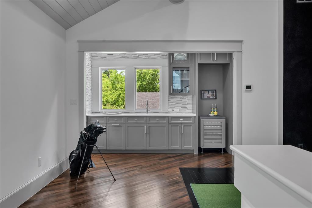 Mckinney Outlots - Residential