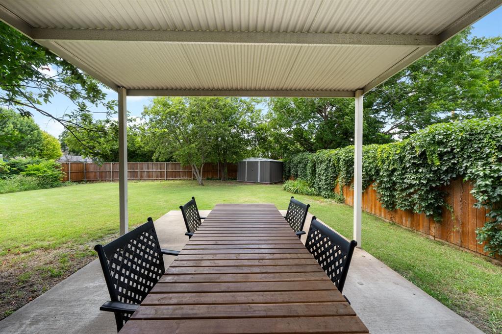 Meadows First Sec - Residential