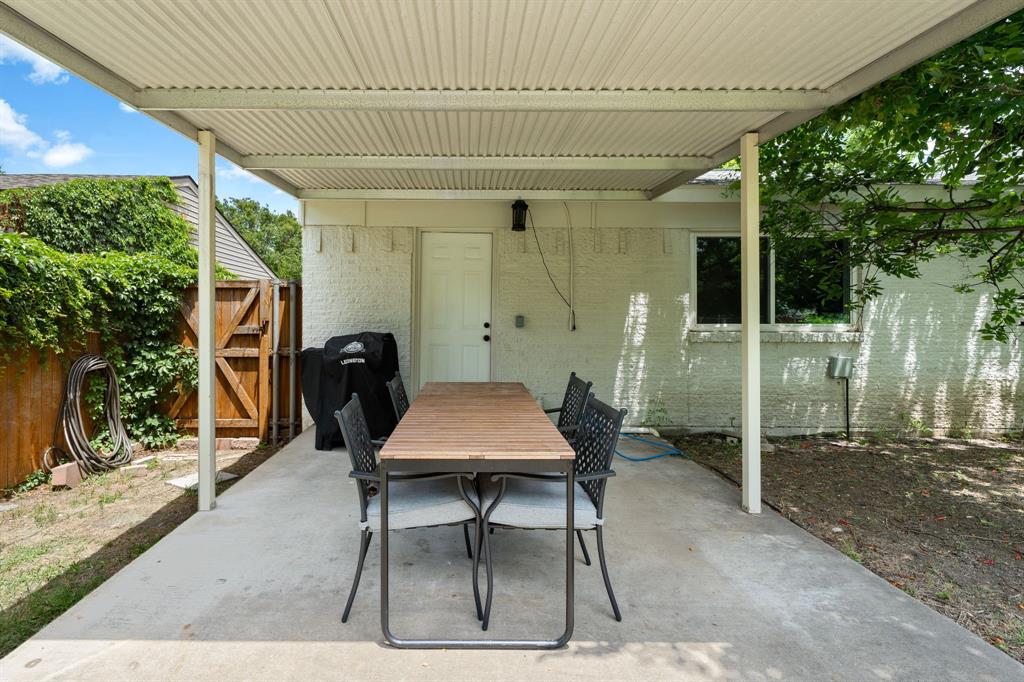 Meadows First Sec - Residential