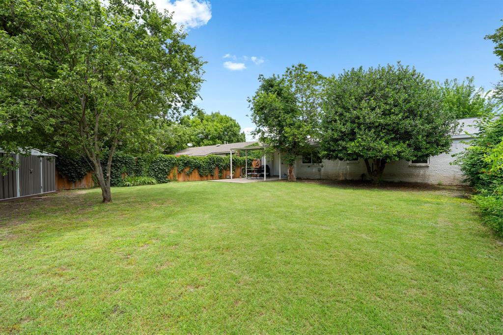 Meadows First Sec - Residential