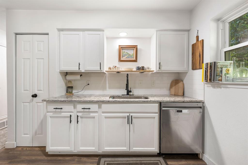 Meadows First Sec - Residential