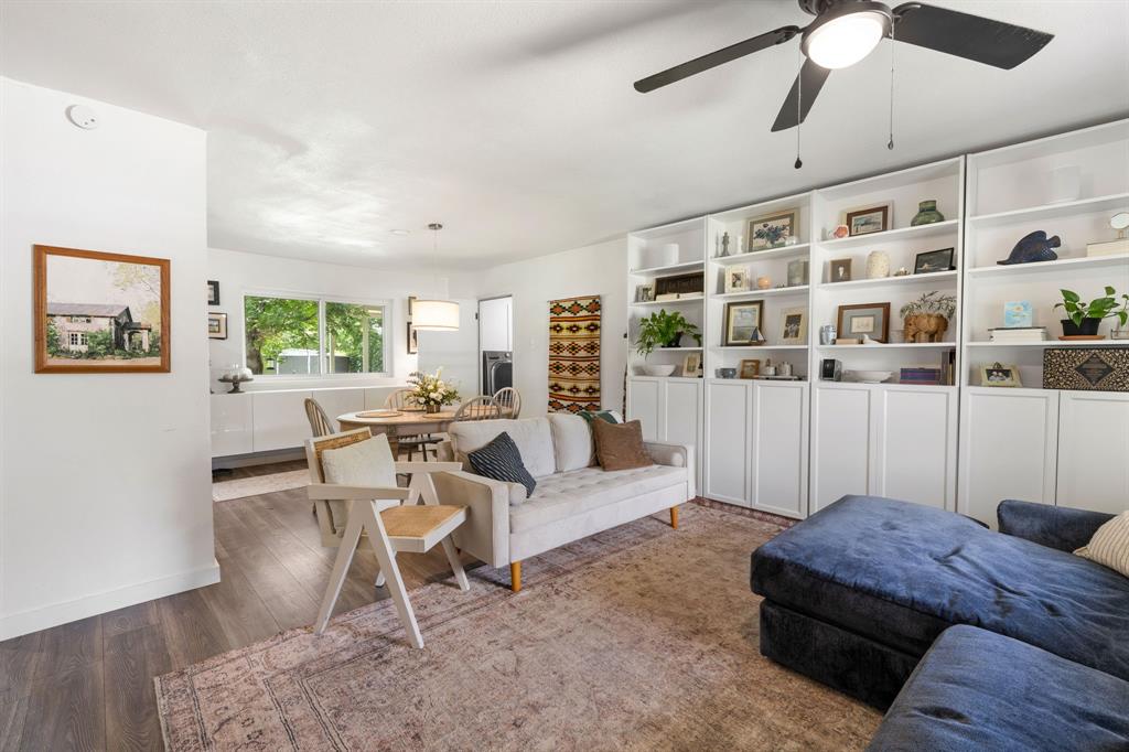 Meadows First Sec - Residential