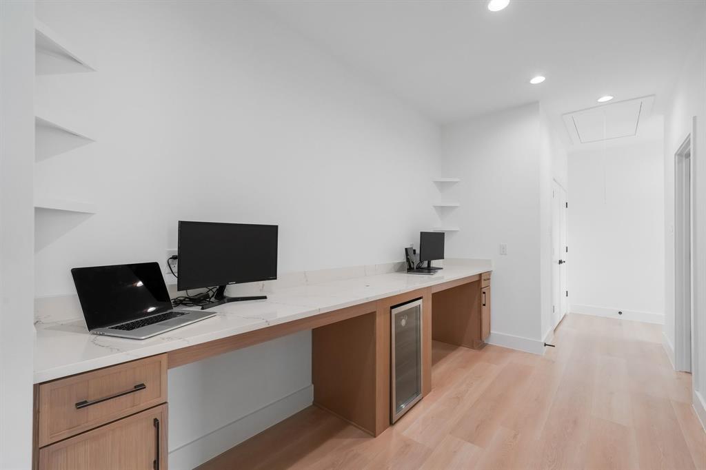 COLLEGE PARK (RIGGINS) - Residential