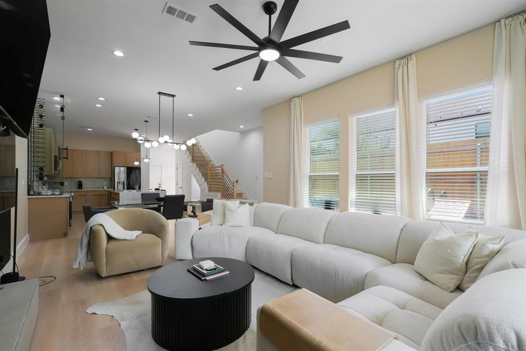 COLLEGE PARK (RIGGINS) - Residential