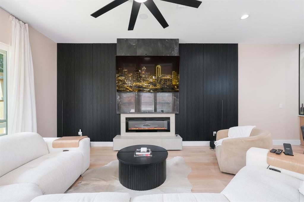 COLLEGE PARK (RIGGINS) - Residential