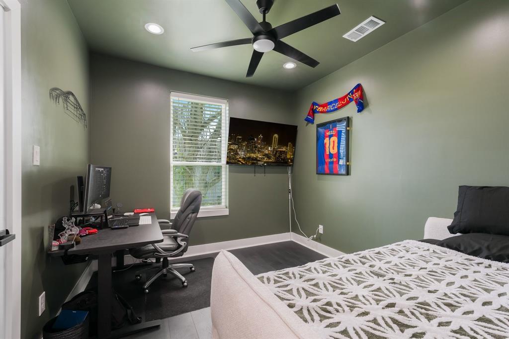 COLLEGE PARK (RIGGINS) - Residential