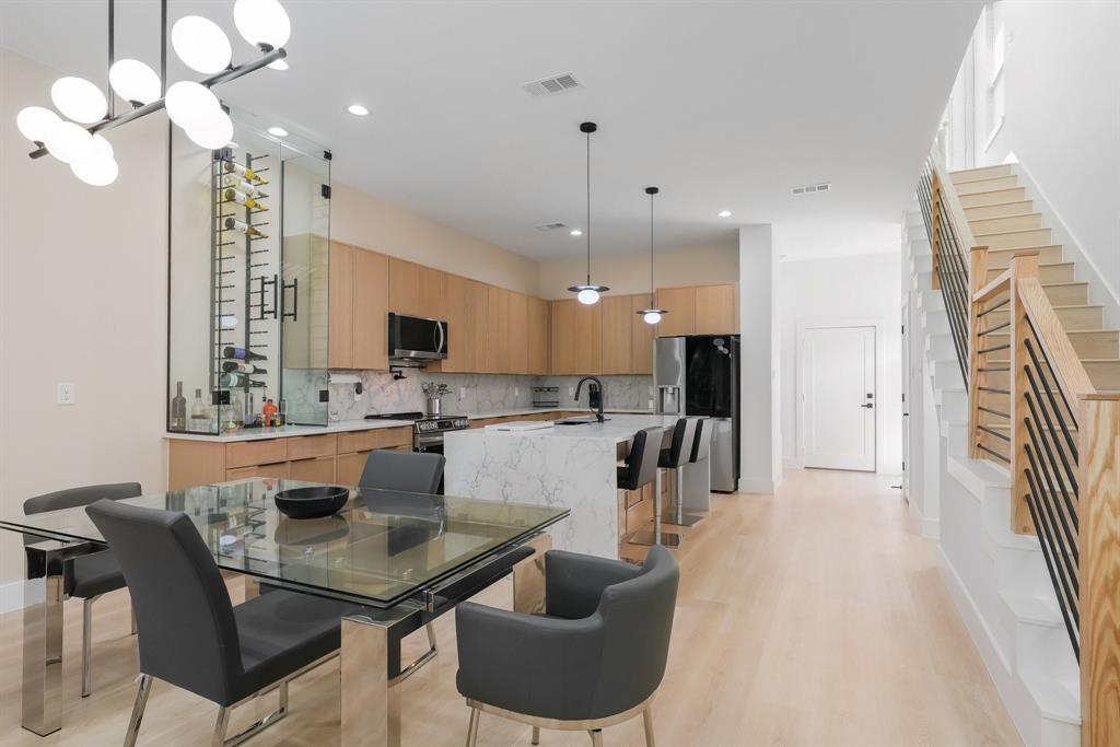 COLLEGE PARK (RIGGINS) - Residential
