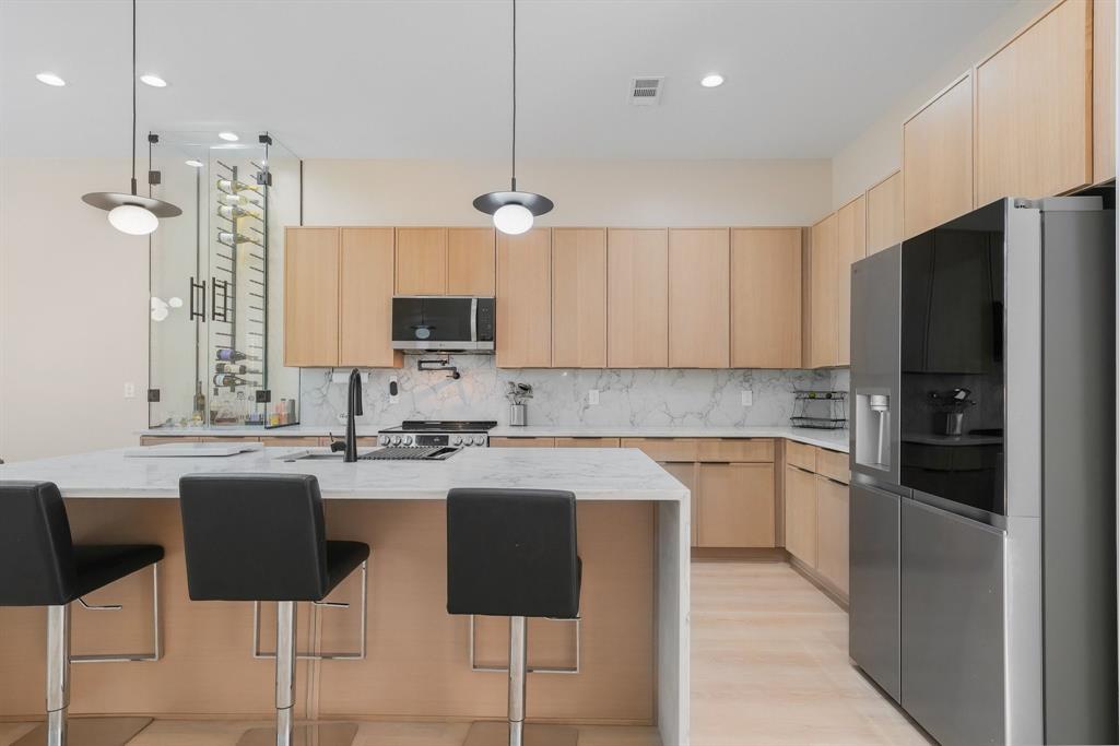 COLLEGE PARK (RIGGINS) - Residential