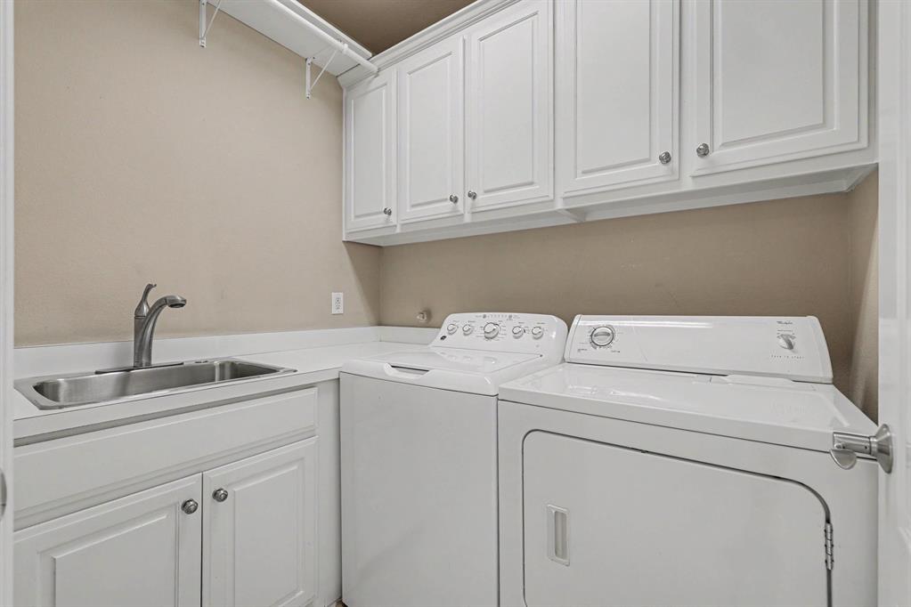 Congress-Welborn - Residential