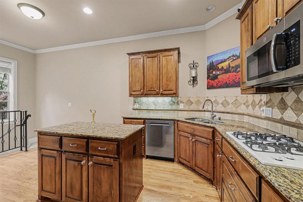 Congress-Welborn - Residential