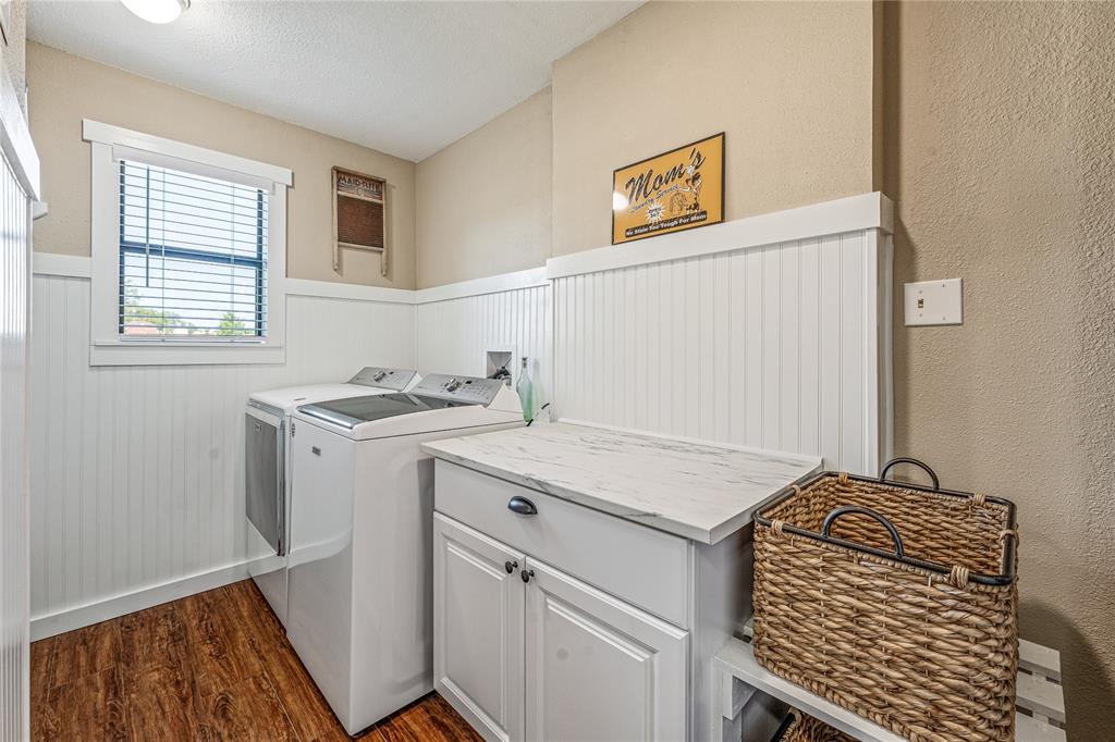 Sandy Oaks - Residential