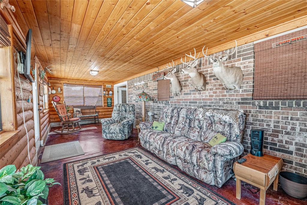 Sandy Oaks - Residential