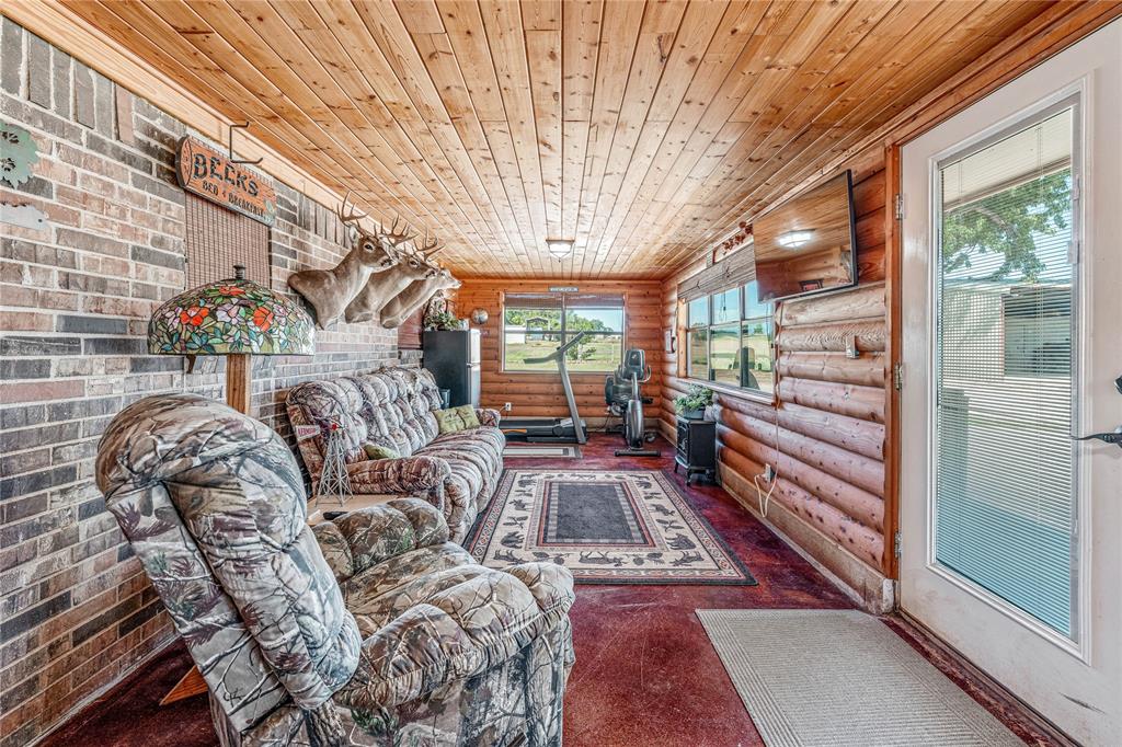 Sandy Oaks - Residential