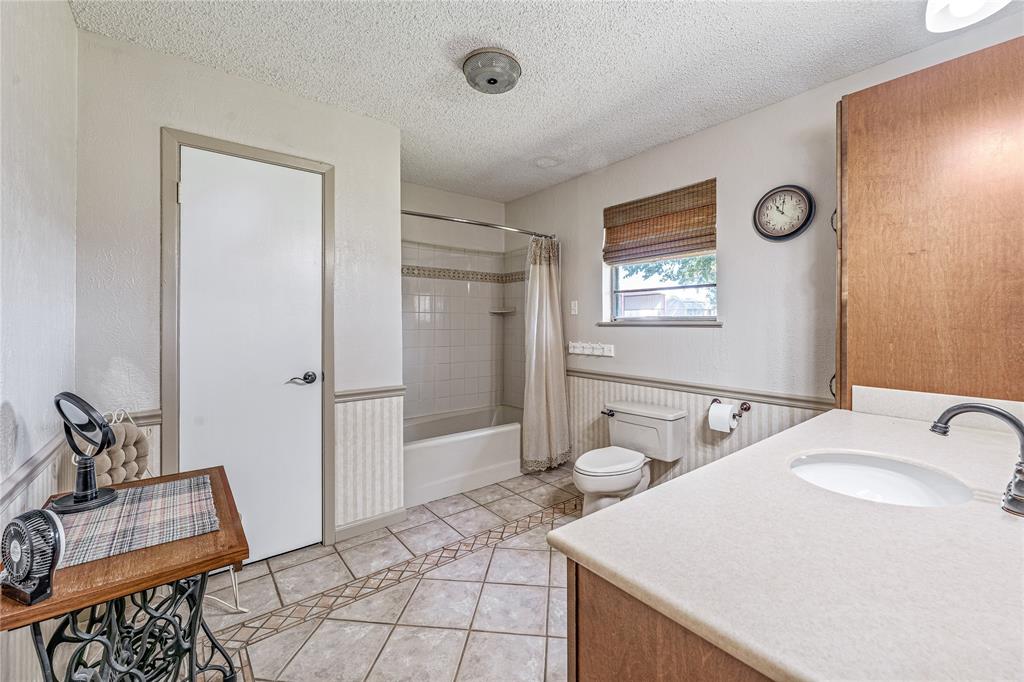 Sandy Oaks - Residential