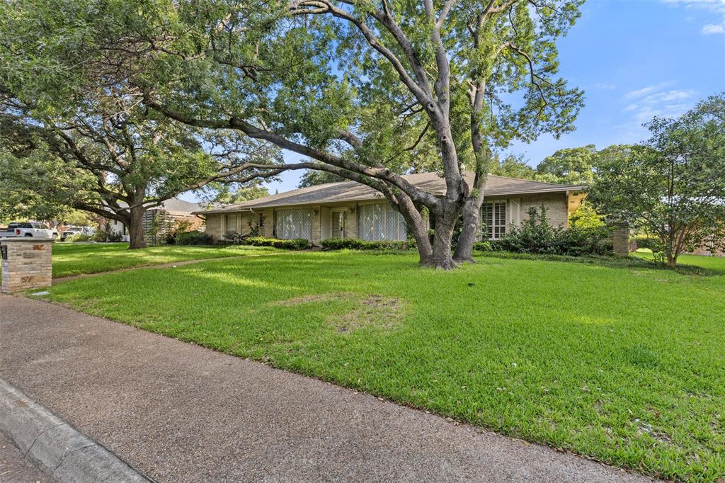 Prestonwood Estates #3 - Residential