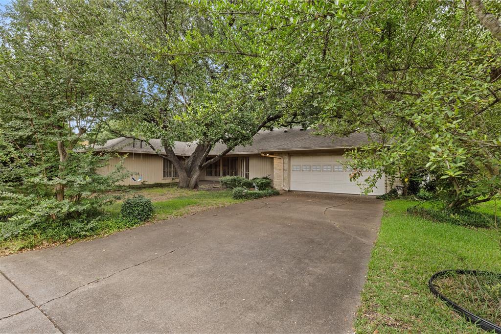 Prestonwood Estates #3 - Residential