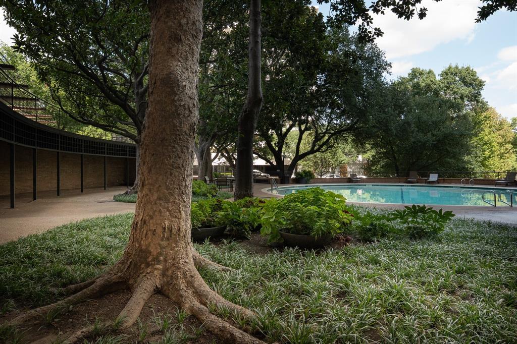 Condo 3525 - Residential