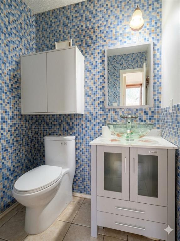Springtree Crossing Condos - Residential