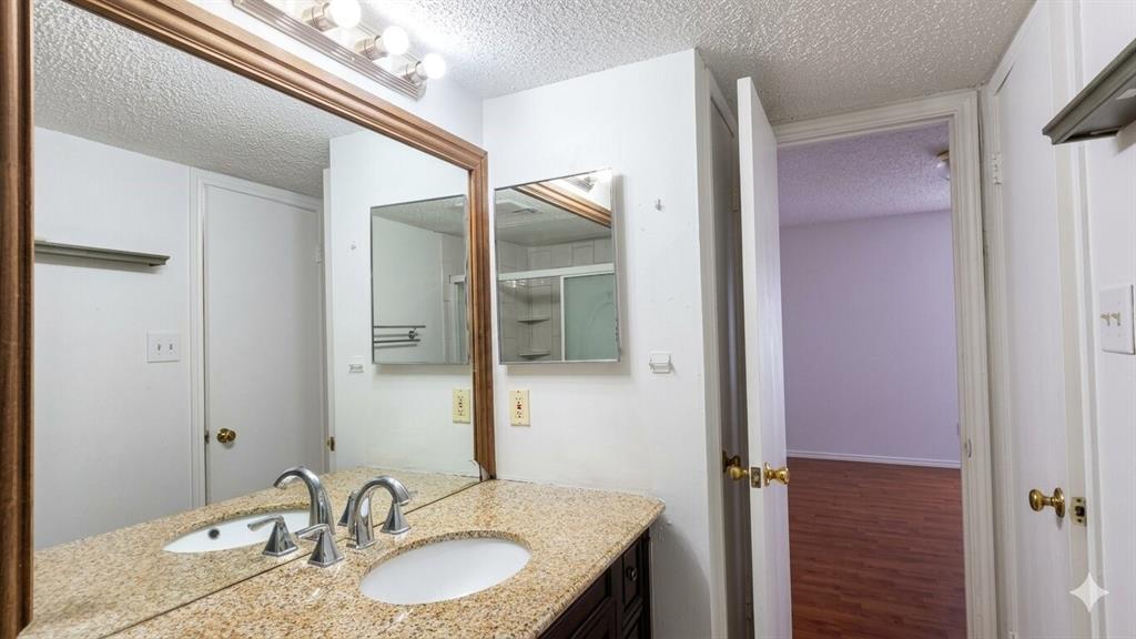 Springtree Crossing Condos - Residential