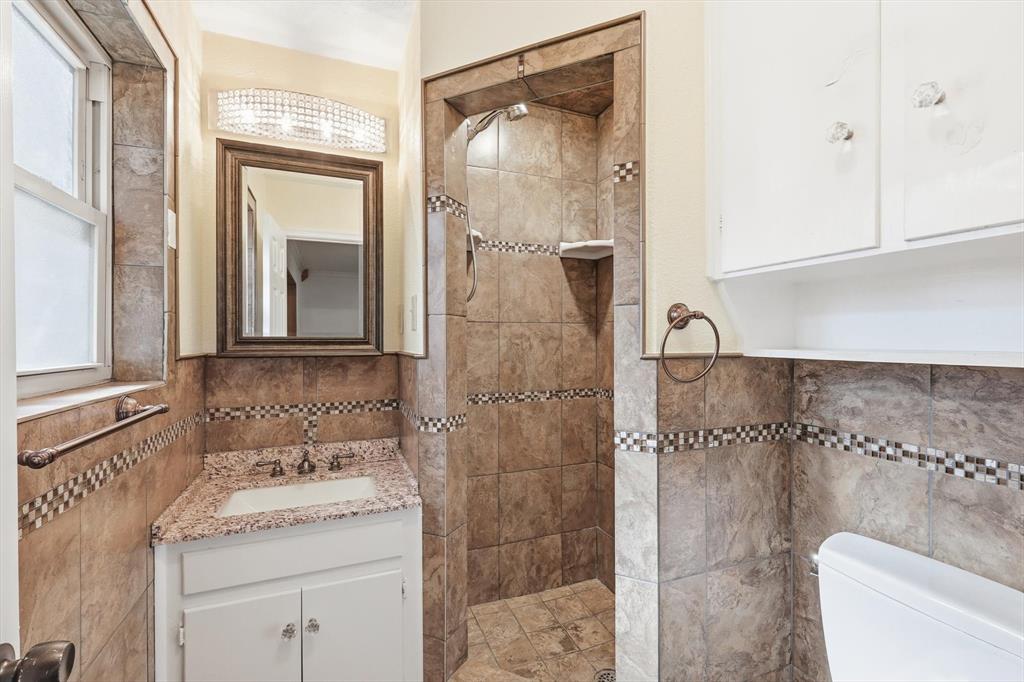 Wilshire Village Add - Residential