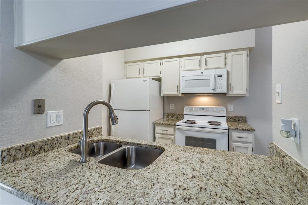 Twin Creek Collections - Residential