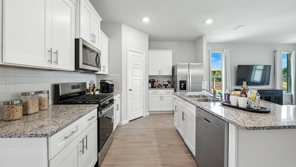 Vista Point - Residential